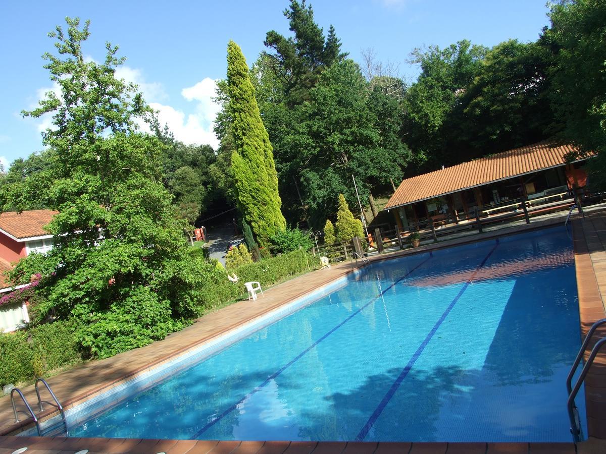 Bungalow Camping Los Manzanos Santa Cruz de Oleiros Εξωτερικό φωτογραφία
